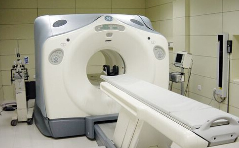 我院引进先进的PET-CT（正电子发射计算机断层显像）设备